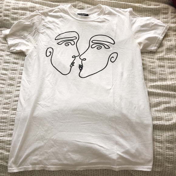 Vintage Tee - Picture 1 of 2